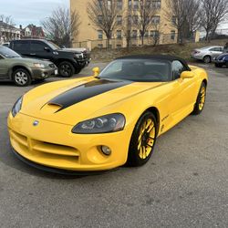 2005 Dodge Viper