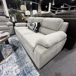 2 Pc Sofa And Loveseat 