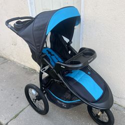 BABY TREND JOGGER STROLLER 