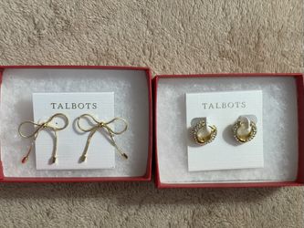 2 Pairs Of Brand New Earrings 