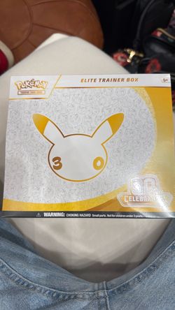 Pokemon 30th celebration ETB