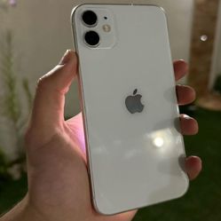 iPhone 11 Unlocked / Desbloqueado 😀 - Different Colors Available