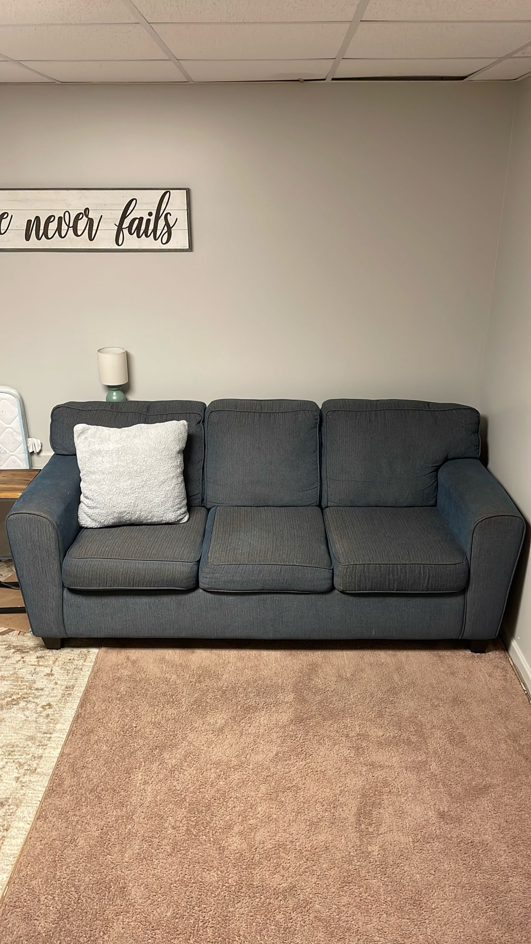 Couch set ( 2 peice) cozy soft