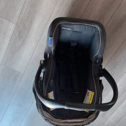 Graco Car Seat  For Infant 