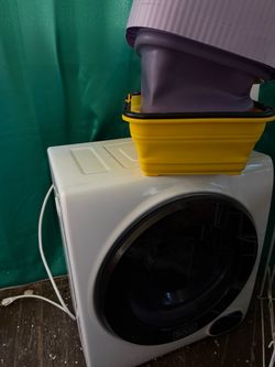 Black and Decker Compact Dryer + Dryer filter incl. + FREE mini washer and small caddy