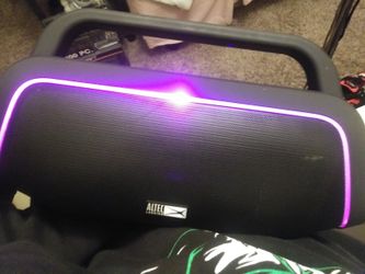 ALTEC LANSING BLUETOOTH SPEAKER