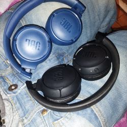 JBL Bluetooth Headphones 