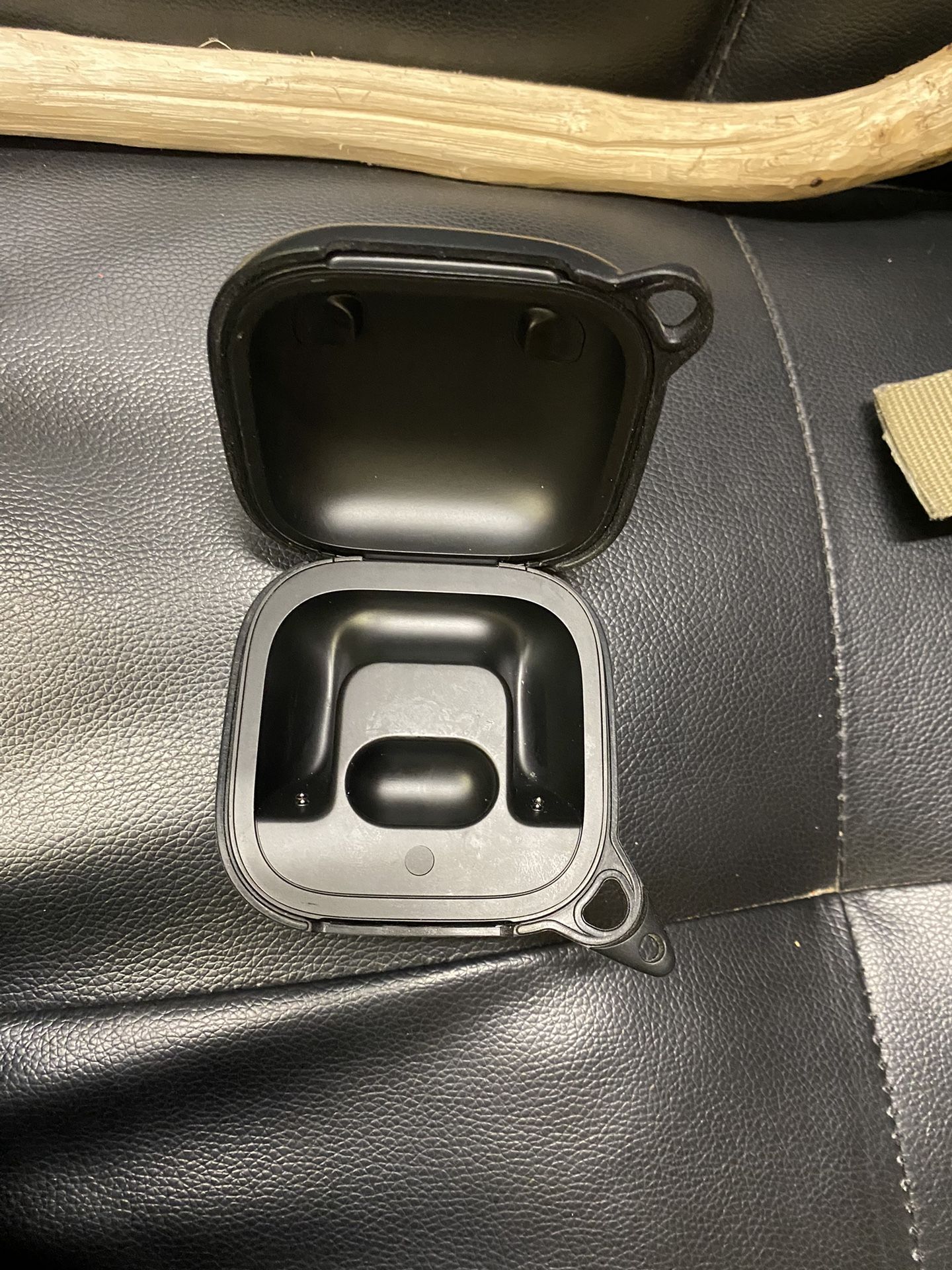 Powerbeats Pro Case With Rubber Cover