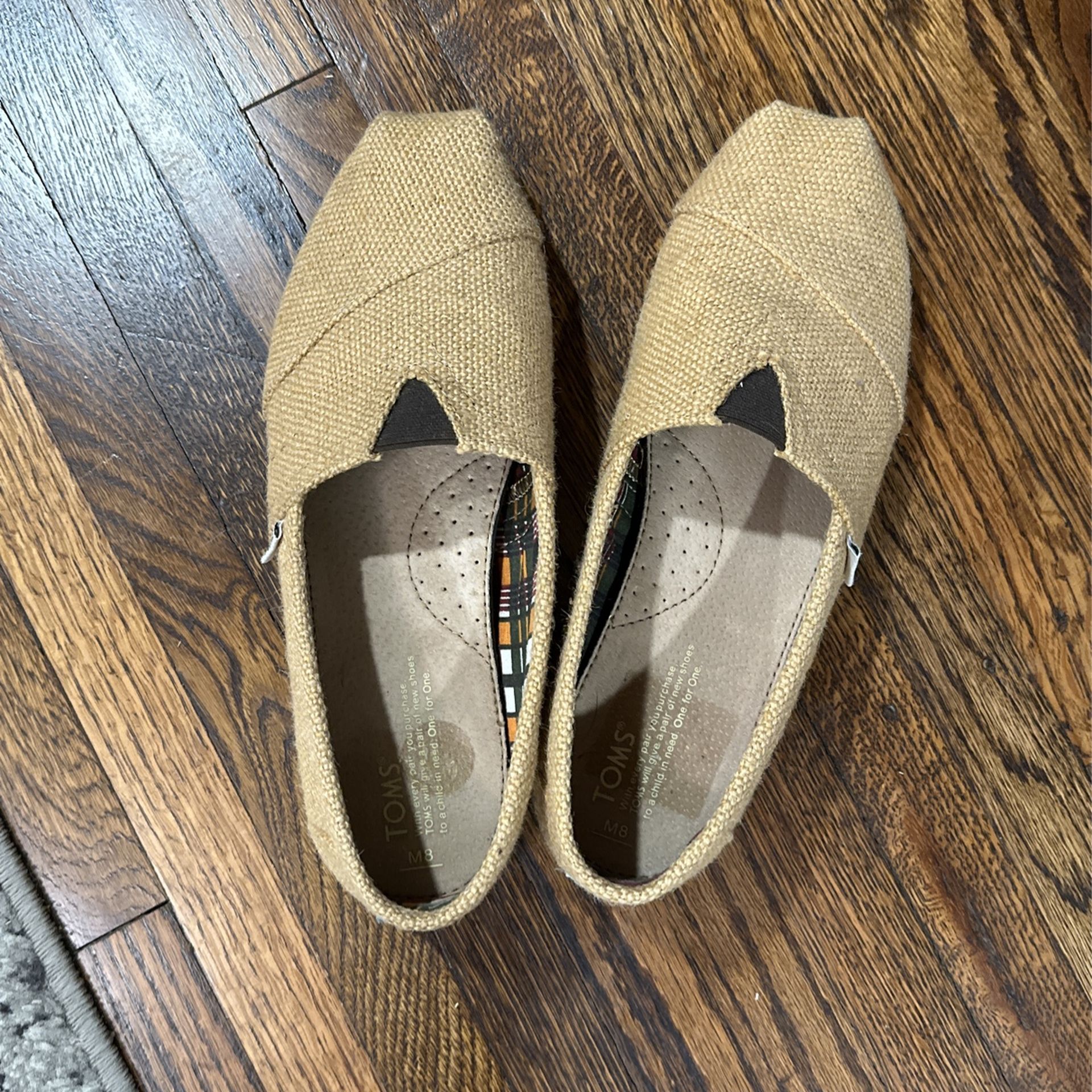 Toms Shoe