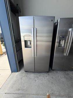 Open Box Refrigerator 