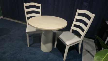 3pc Dining Table Set..BRAND NEW..CAN DELIVER 