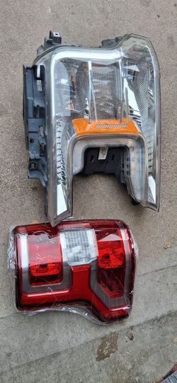 2019 ford f150 headlight and taillight