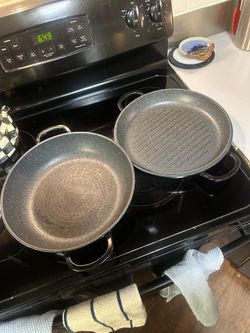 Cast aluminum pan set