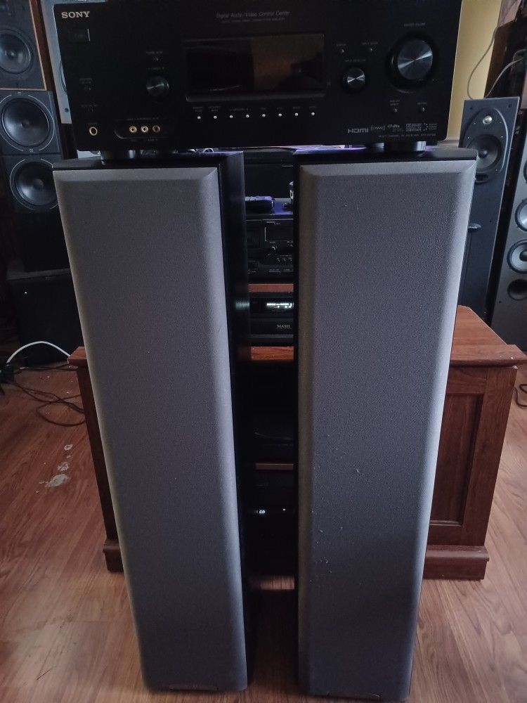 SONY TOWER LOUDSPEAKERS AND BOOKSHELF SPEAKERS 🔊 $500 FINAL PRICE SEE 👀 ALL PICTURES 