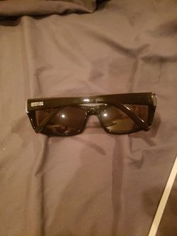 Kenneth Cole sunglasses