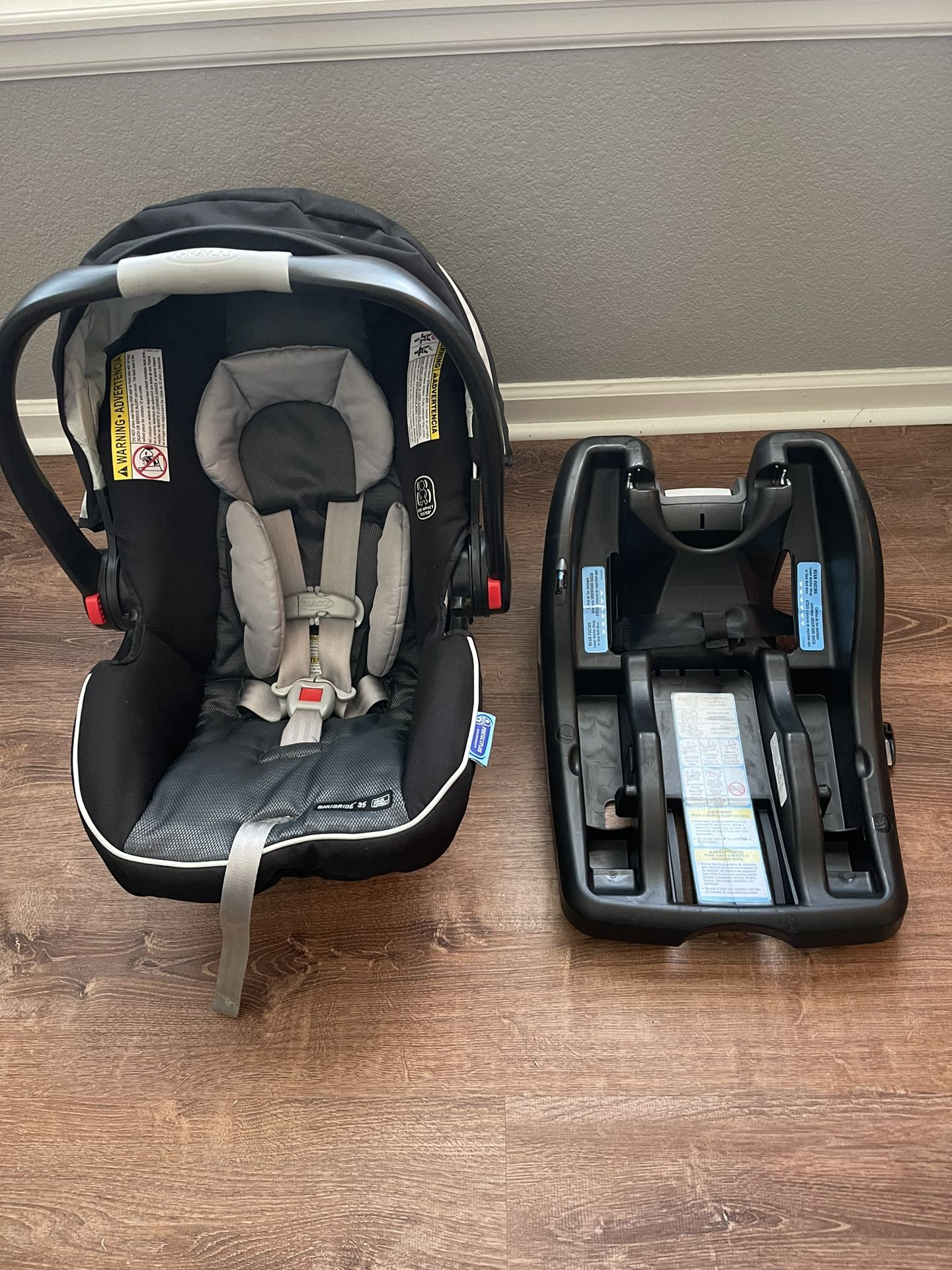 Graco Car Seat and Stroller For Sale!