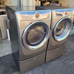 Electrolux Front Load Washer And Stackable Gas Dryer Set With Pedestals 