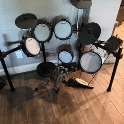 Alesis Electic Drum Set