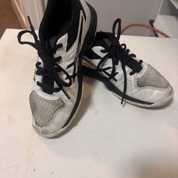 ASICS Volleyball Shoes 