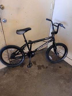 Free agent imperial BMX bike 20 inch