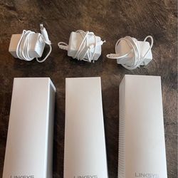 Linksys Velop WHW03 V2 3 Pack White Tri-Band Whole Home Mesh Wi-Fi Works Great!