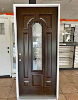 Storm-ready impact windows.
Custom fit. Competitive pricing.