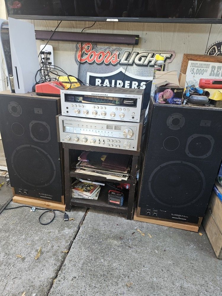 Marantz 2270 Receiver With Marantz 1230 Speakers