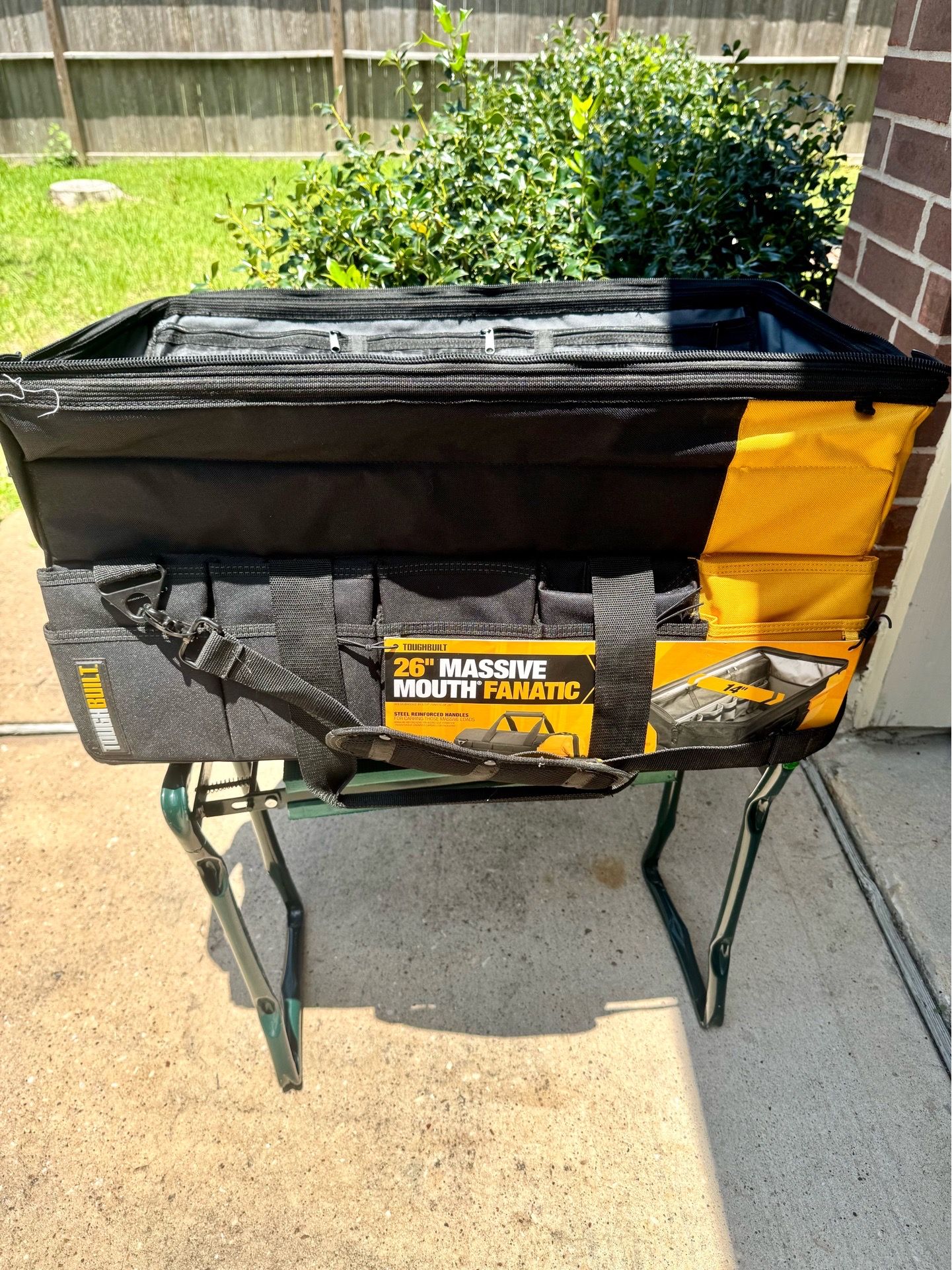🛠️ TOUGHBUILT 26” Massive Mouth™ Fanatic Tool Bag (TB-60-26)