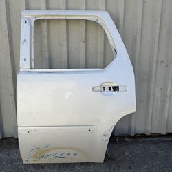 2007 2008 2009 2010 2011 2012 2013 2014 Cadillac Escalade Rear Left Door Shell 