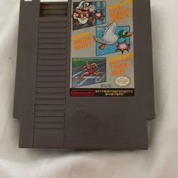 Super Mario Bros, Duck Hunt, Track Meet NES