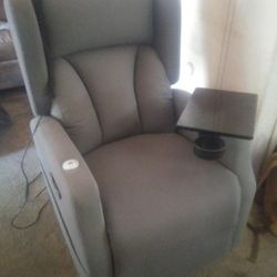 Electric Recliner Sofa Chair. Corded Colrdless
