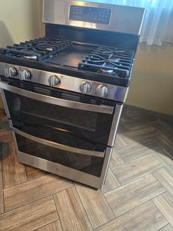 Gas stove