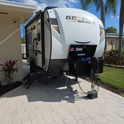 2021 Forestriver, Rockwood Geo pro 15tb