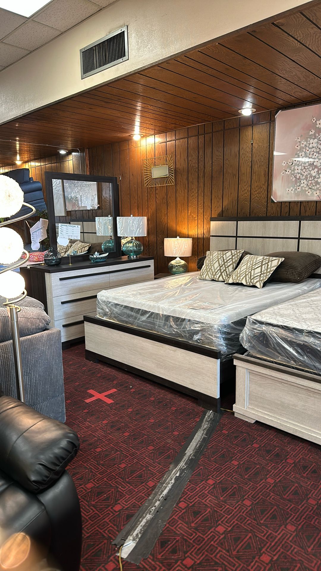 6pc Queen Bedroom Set🚨🚨🚨🚨🚨