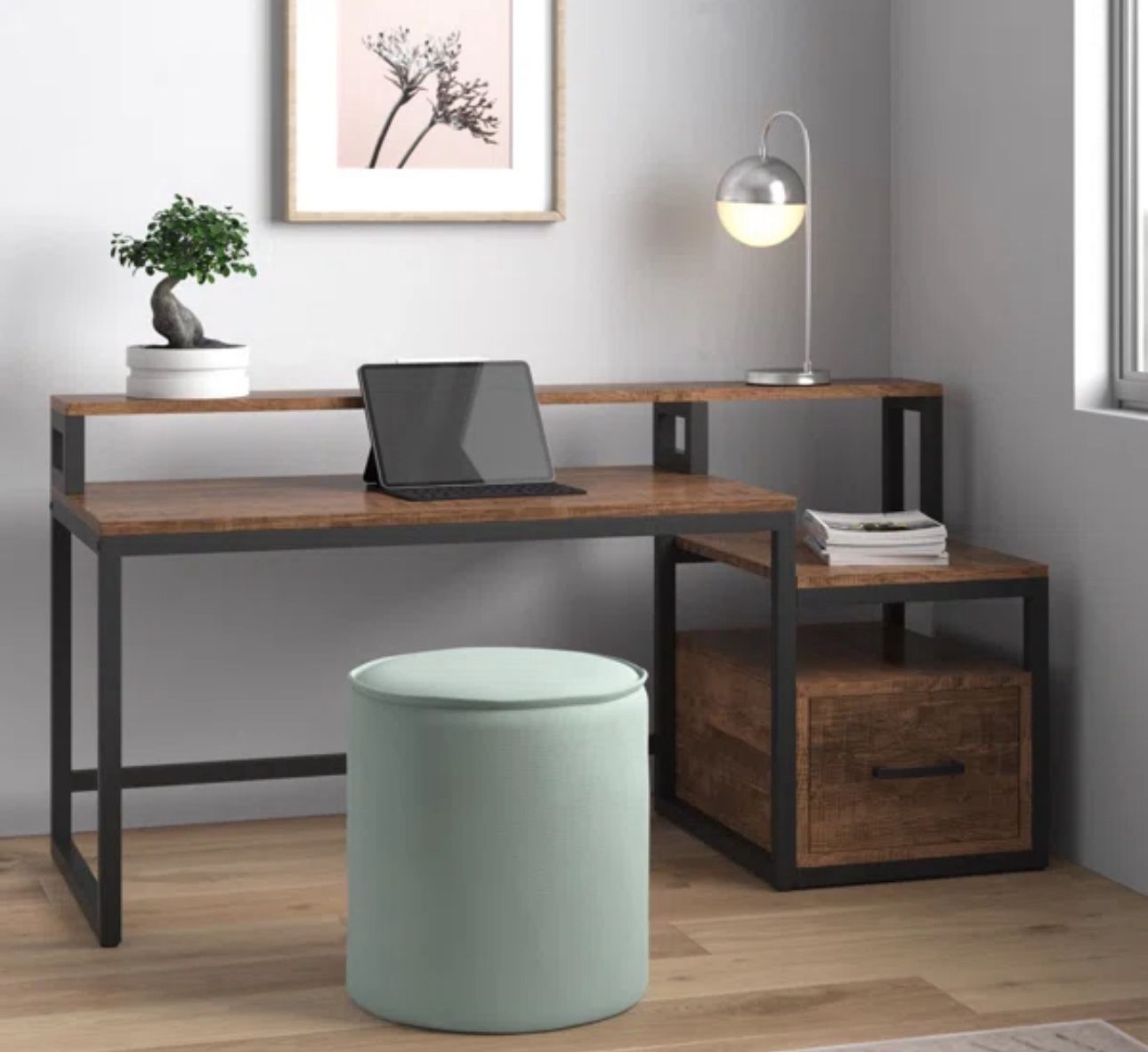 Office desk 