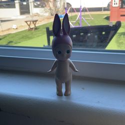 AUTHENTIC RARE PINK RABBIT SONNY ANGEL!