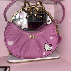 Hello Kitty Purse 