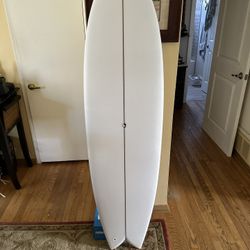 Like new Used Ryan Engle 6’0 Special Shaped Board.