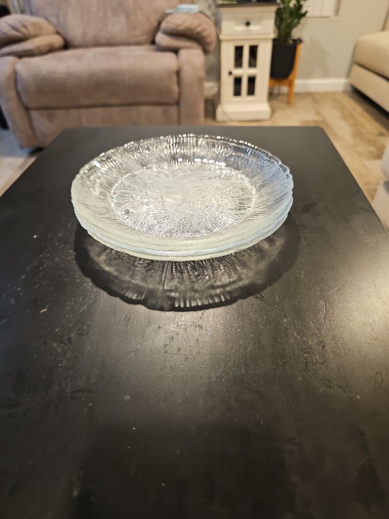 Vintage Arcoroc Plates Set Of 4 French Mid Century Glassware