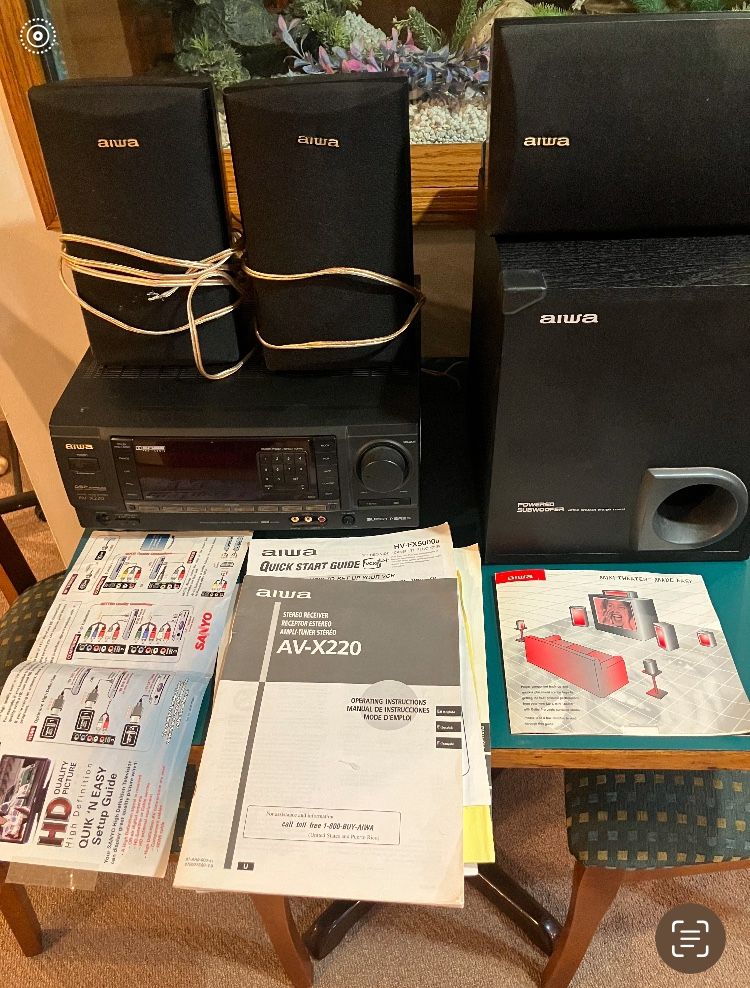 Aiwa Receiver, Surround Sound System, Base Boxi