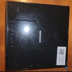 NETGEAR C6250-100NAS AC1600 (16x4) WiFi Cable Modem Router Combo (C6250) DOCSIS 3.0

