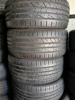 Tengo un set de llantas usadas 245 35 20 de la marca hankook