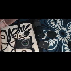 Nikon J1 Camera 