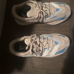 Adidas Blue &  White Size 5