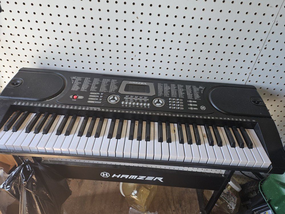 Electronic Keyboard/sound Mixer