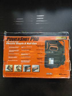 $20. Grapadora electrica