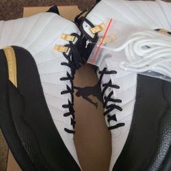 Jordan 12 Royalty Size 10 