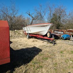 Stamas Vintage fiberglass boat 