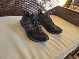Adidas Ultra Boost (Size 12)