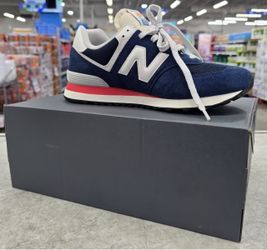 New Balance Unisex Style Men size 10 Women's size 11.5
